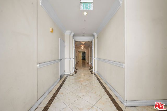837 Crenshaw Boulevard 301, Los Angeles, CA 90005