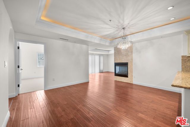 837 Crenshaw Boulevard 301, Los Angeles, CA 90005