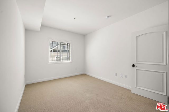 837 Crenshaw Boulevard 301, Los Angeles, CA 90005