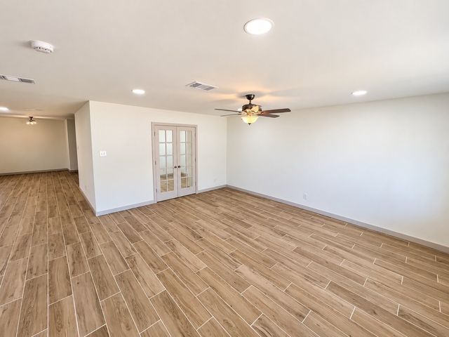 2551 Pinebluff Drive, Dallas, TX 75228
