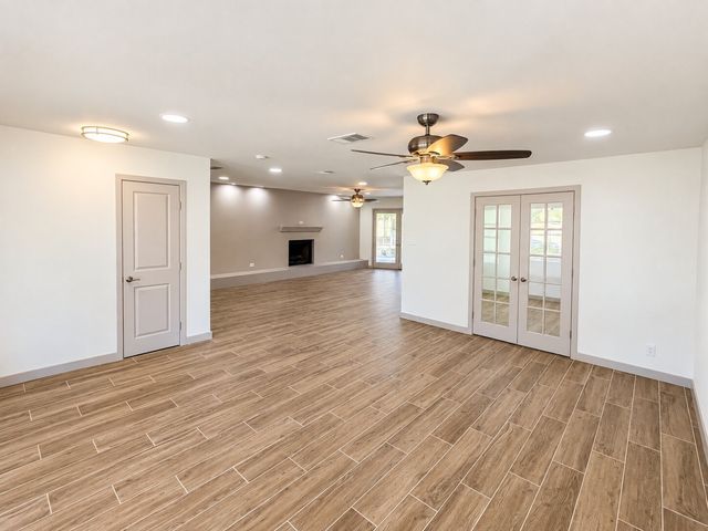 2551 Pinebluff Drive, Dallas, TX 75228