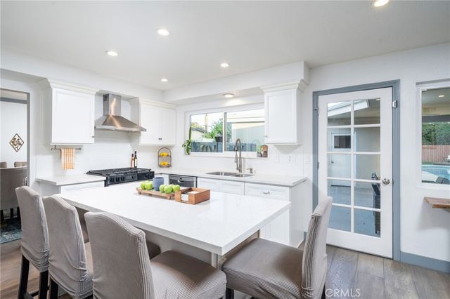 2129 N San Marcos Place, Claremont, CA 91711