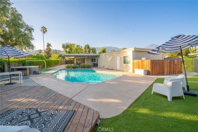2129 N San Marcos Place, Claremont, CA 91711