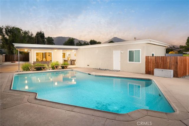 2129 N San Marcos Place, Claremont, CA 91711