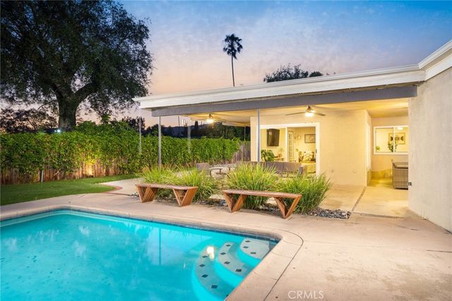 2129 N San Marcos Place, Claremont, CA 91711