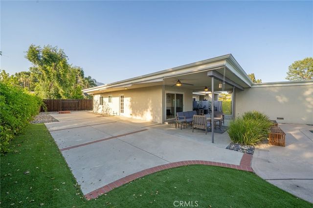 2129 N San Marcos Place, Claremont, CA 91711