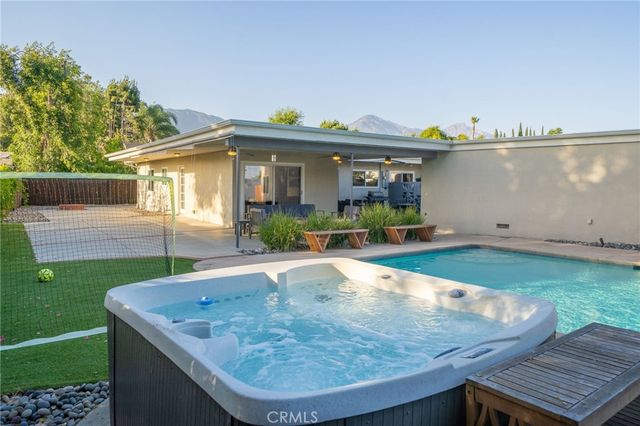 2129 N San Marcos Place, Claremont, CA 91711