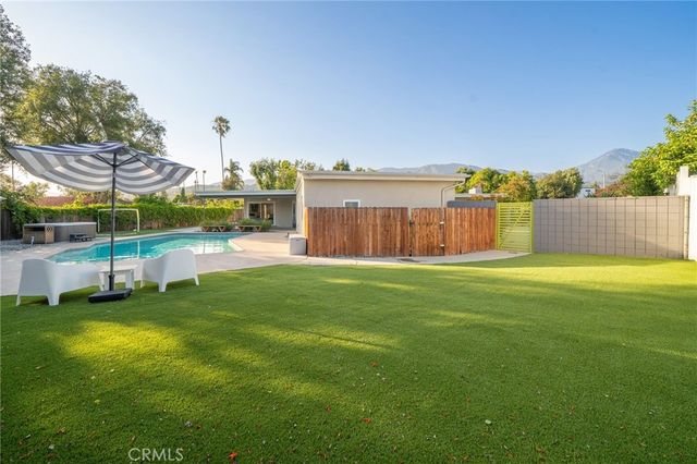 2129 N San Marcos Place, Claremont, CA 91711