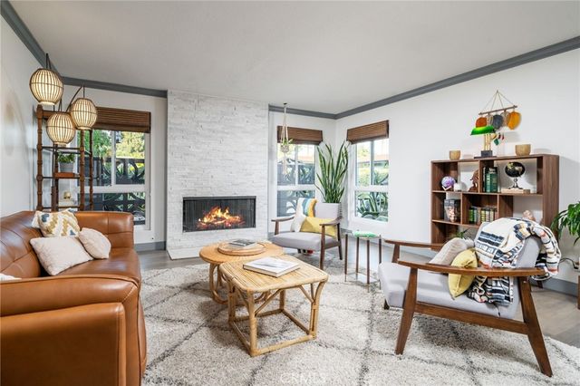 2129 N San Marcos Place, Claremont, CA 91711