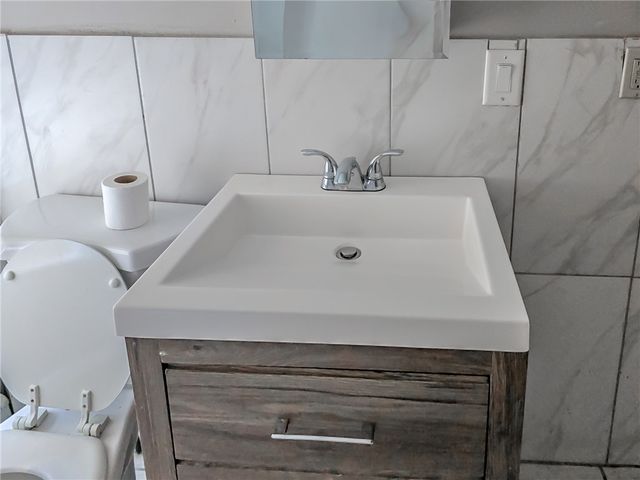 71 Wilson Street, Providence, RI 02907