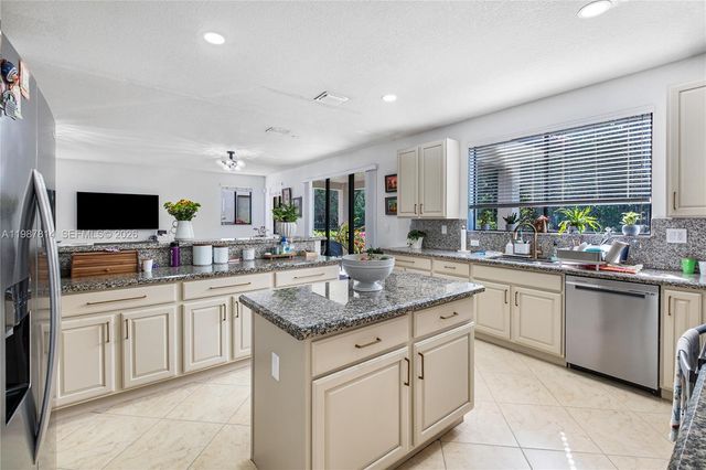 7726 SW 193rd Ln 7726, Cutler Bay, FL 33157