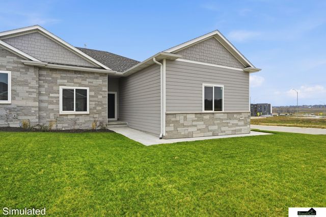 8610 S 50th Court, Lincoln, NE 68516