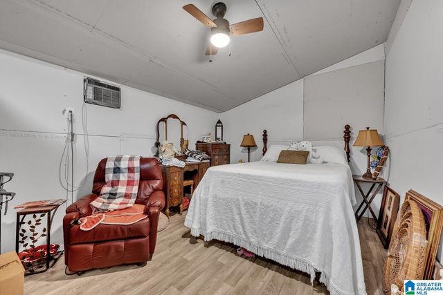 143 DANA ROAD, Warrior, AL 35180