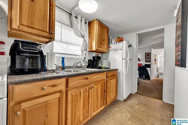 143 DANA ROAD, Warrior, AL 35180