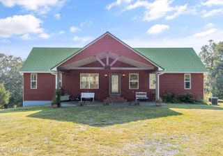 583 County Road 804, Etowah, TN 37331