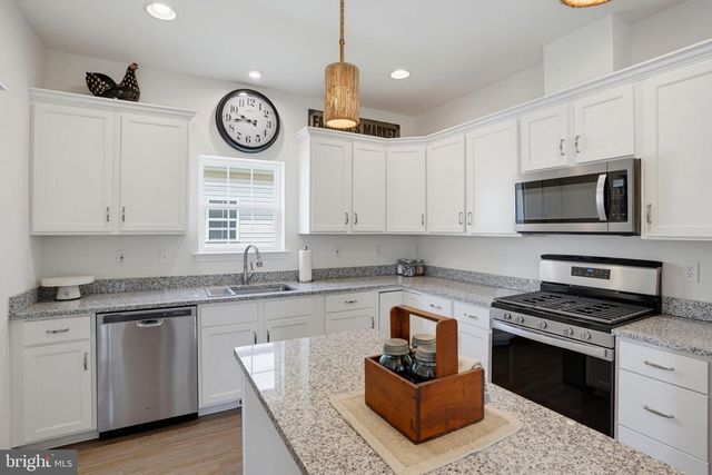 18 BACKWATER CT, Milford, DE 19963