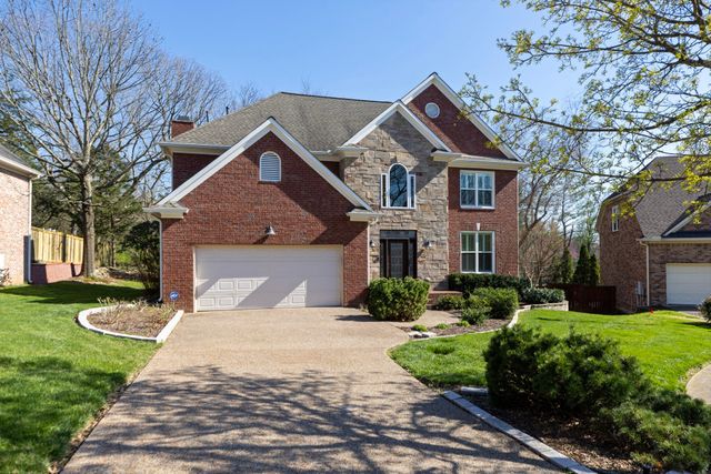 304 Ferris Ct, Franklin, TN 37067