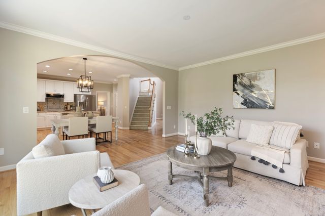 304 Ferris Ct, Franklin, TN 37067