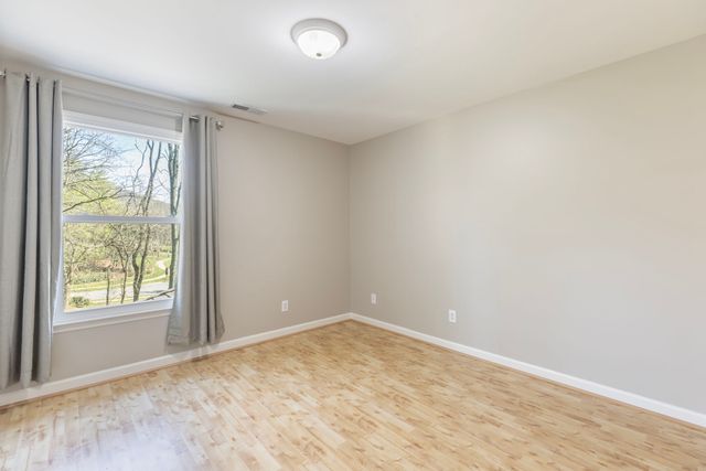 304 Ferris Ct, Franklin, TN 37067