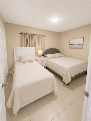 7249 NW 1 Manor, Plantation, FL 33324