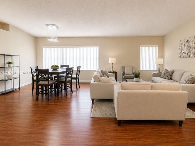 7249 NW 1 Manor, Plantation, FL 33324