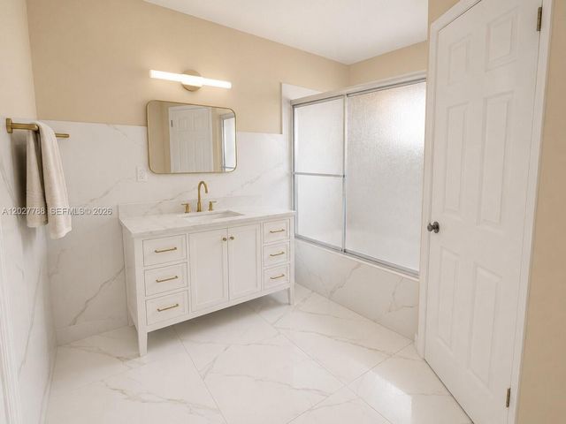 7249 NW 1 Manor, Plantation, FL 33324