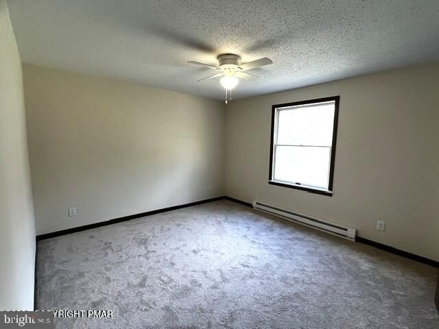 1187 CARRIAGE LN, Tobyhanna, PA 18466