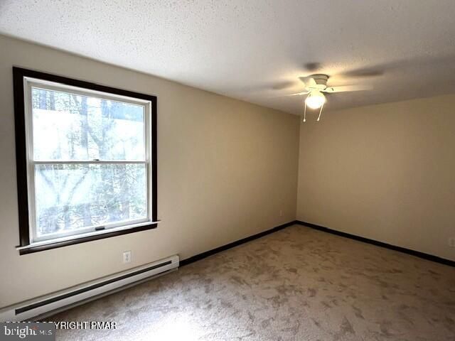 1187 CARRIAGE LN, Tobyhanna, PA 18466