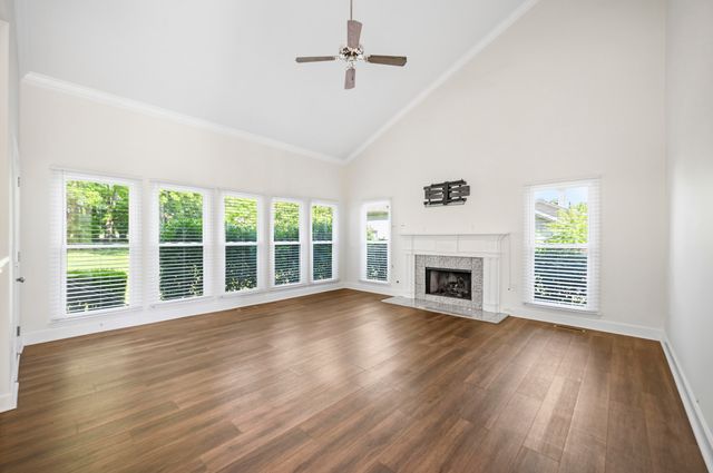 1456 Sugar Maple Lane, Lexington, KY 40511