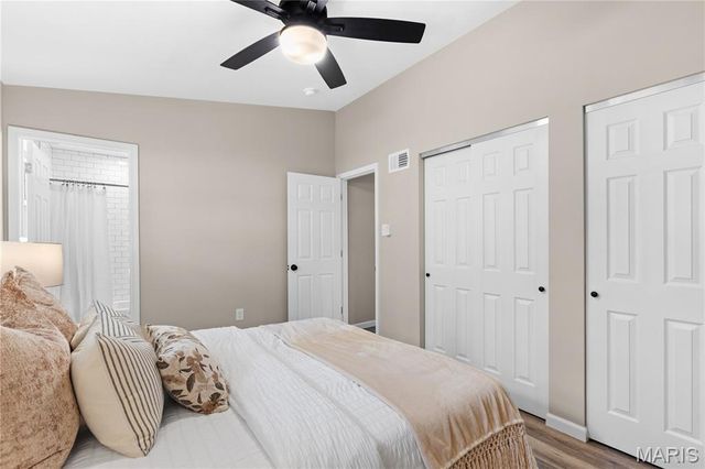 2395 Hummingbird Drive, Florissant, MO 63033