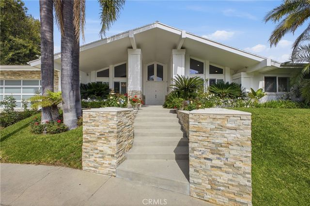 9867 Whitwell, Beverly Hills, CA 90210