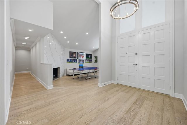 9867 Whitwell, Beverly Hills, CA 90210