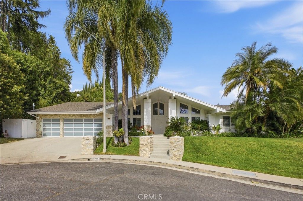 9867 Whitwell, Beverly Hills, CA 90210