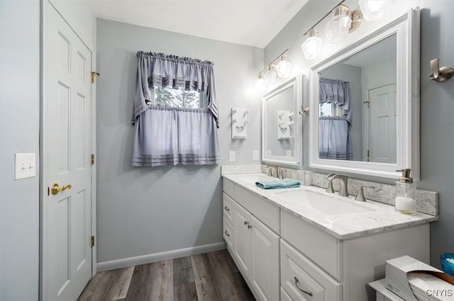 5802 Linda Drive, Marcy, NY 13403