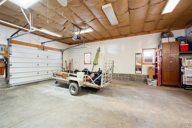 5802 Linda Drive, Marcy, NY 13403