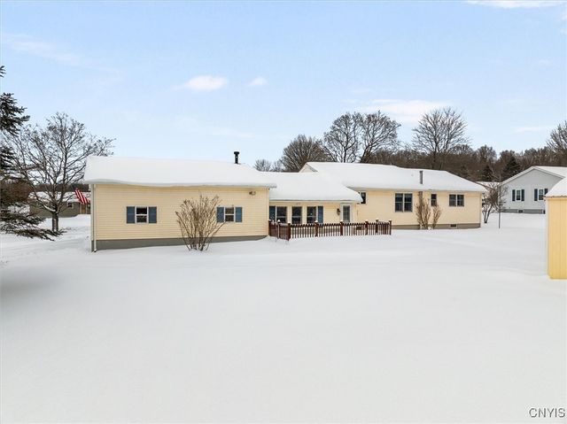 5802 Linda Drive, Marcy, NY 13403