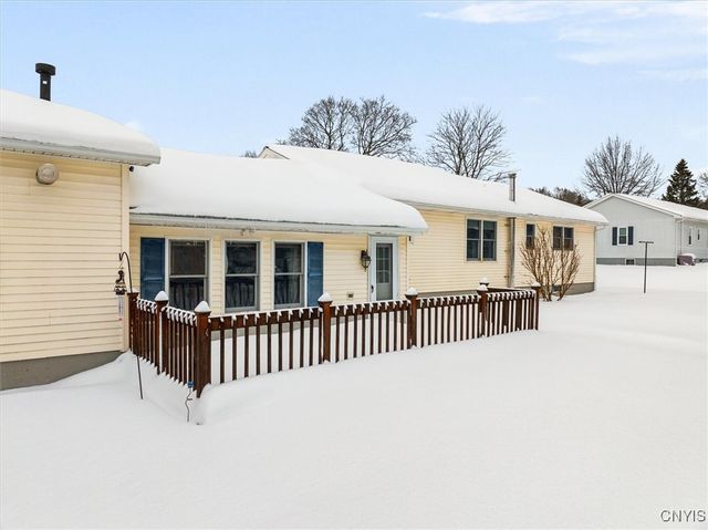 5802 Linda Drive, Marcy, NY 13403