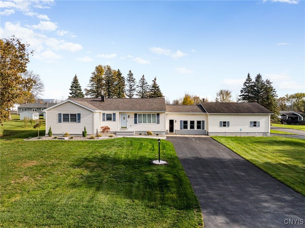 5802 Linda Drive, Marcy, NY 13403