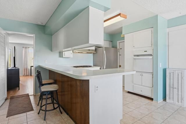 727 McLain Street, Escondido, CA 92027