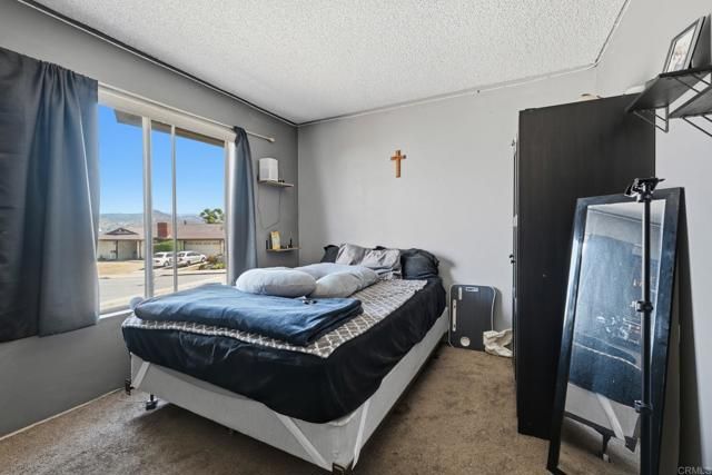727 McLain Street, Escondido, CA 92027