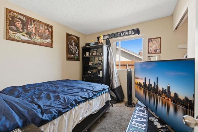 727 McLain Street, Escondido, CA 92027