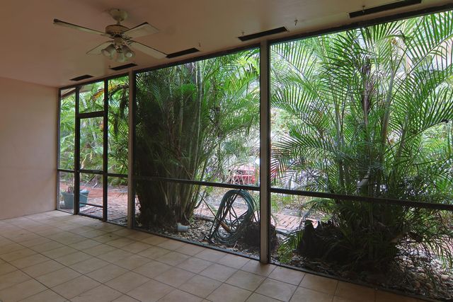 770 E Camino Real 0050, Boca Raton, FL 33432