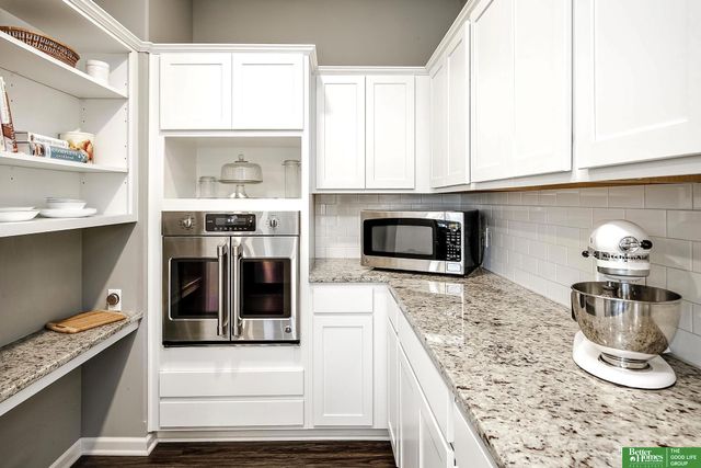 12926 Eagle Circle, Omaha, NE 68142