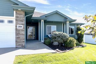 12926 Eagle Circle, Omaha, NE 68142