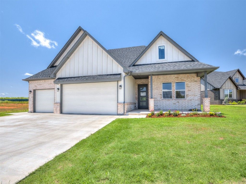 10825 Highland Drive, Yukon, OK 73099
