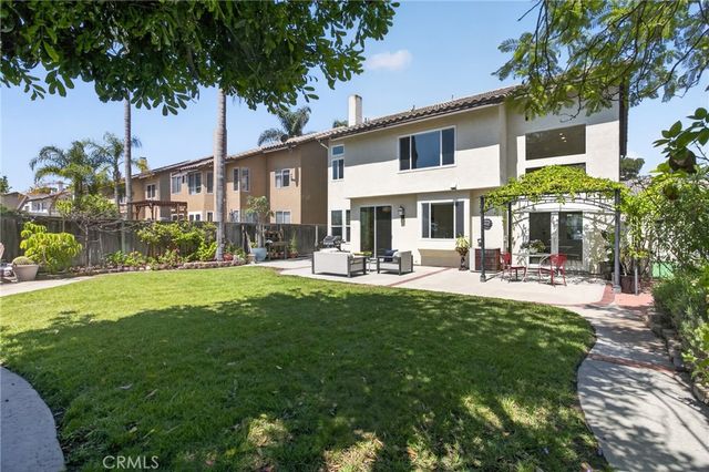 8 Ridgecrest, Aliso Viejo, CA 92656