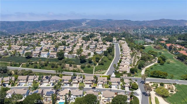 8 Ridgecrest, Aliso Viejo, CA 92656