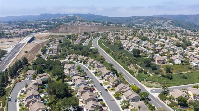 8 Ridgecrest, Aliso Viejo, CA 92656