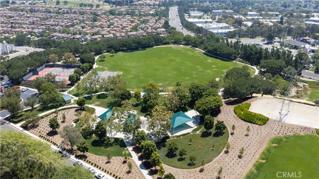 8 Ridgecrest, Aliso Viejo, CA 92656