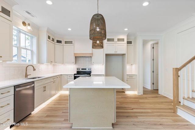 387 Blossom Tree Lane SE, Bolivia, NC 28422